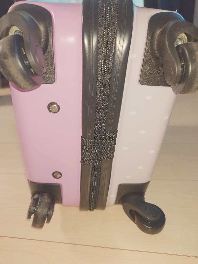 ☆　サンリオ　スーツ　ケース　☆