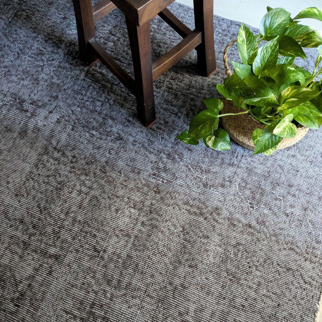 111×207 オーバーダイニュアンスグレー　トルコヴィンテージラグ