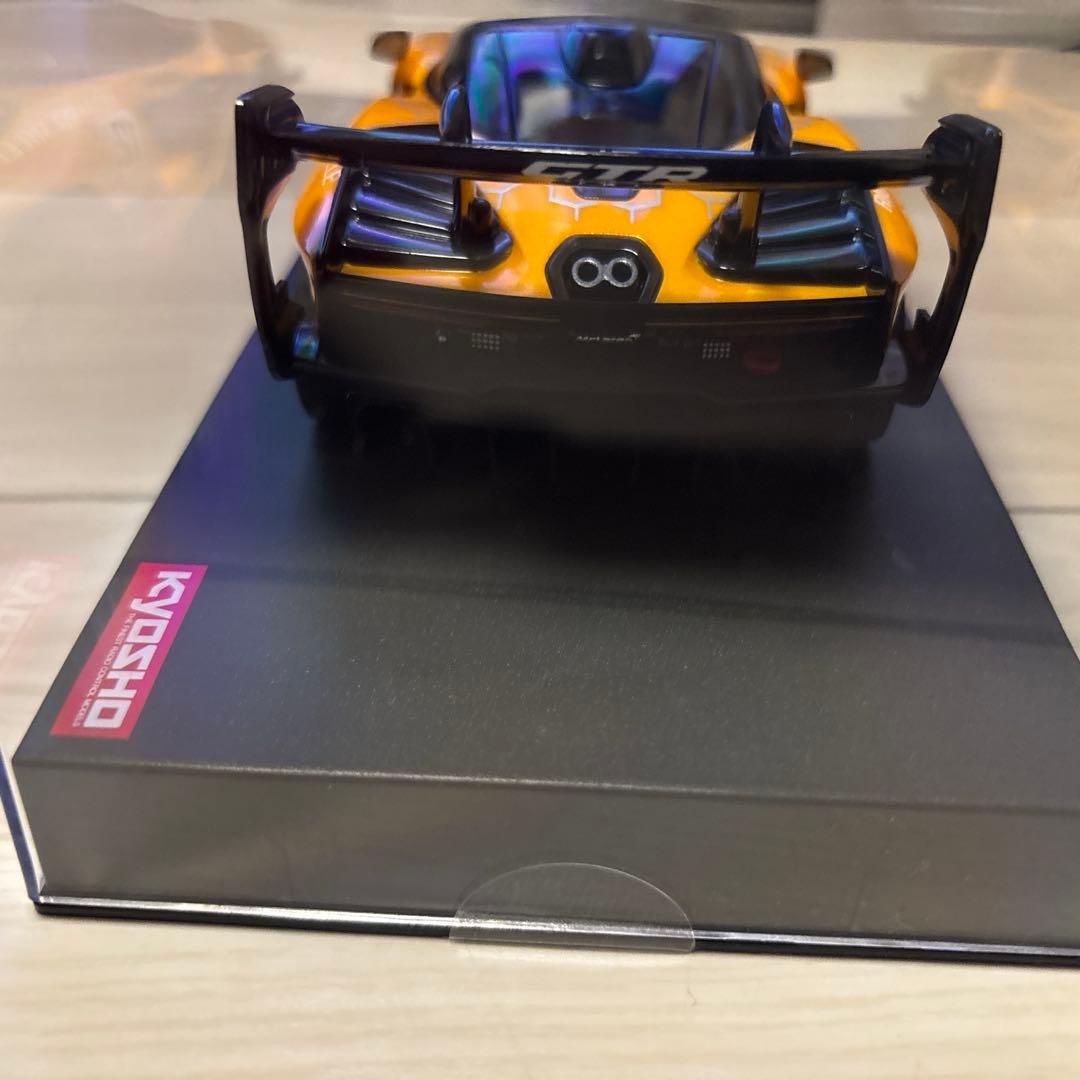ミニッツ　McLaren Senna GTR オレンジボディ