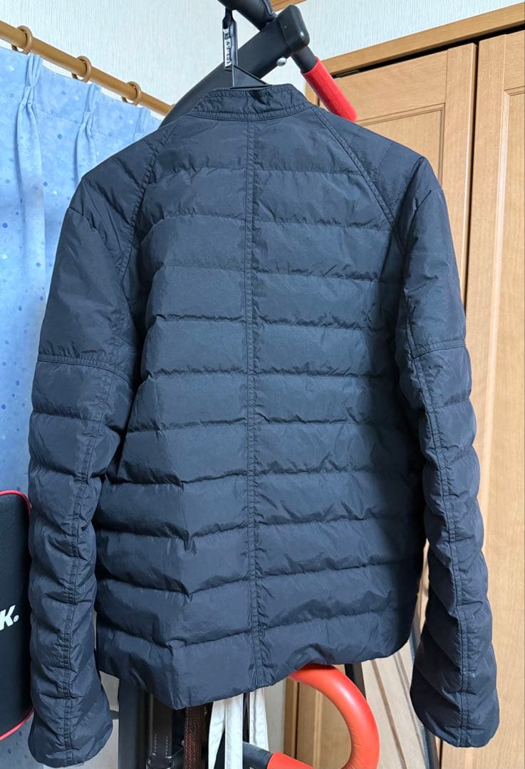 Acne Studios ロゴ ダウンジャケット