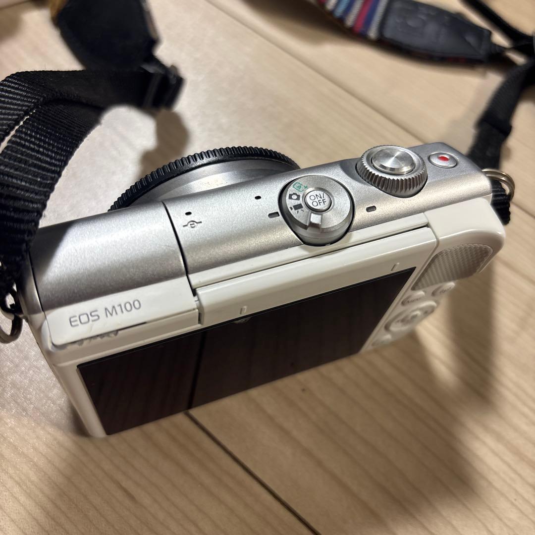 CanonEOS M100ホワイト