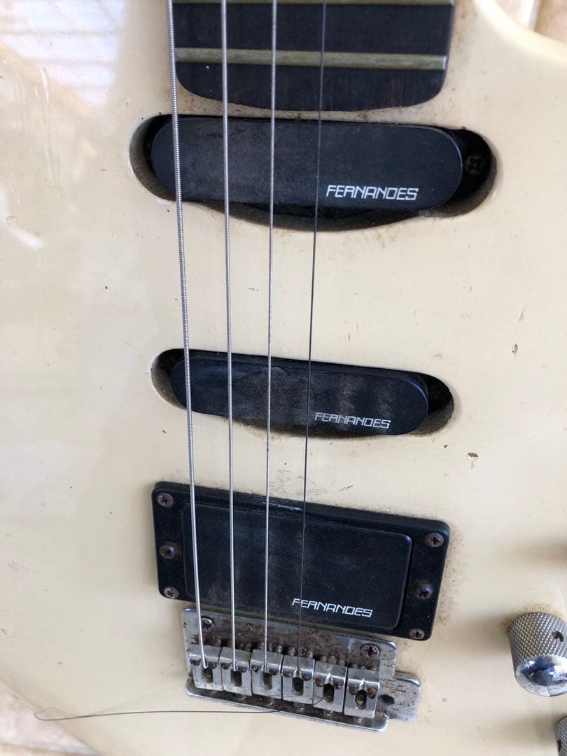 FERNANDES ストラトキャスター日本製 ホワイト 白(G69)
