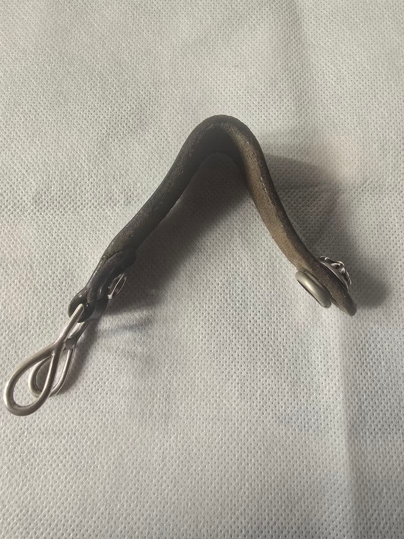 クロムハーツベルトループ(クロスボタン)