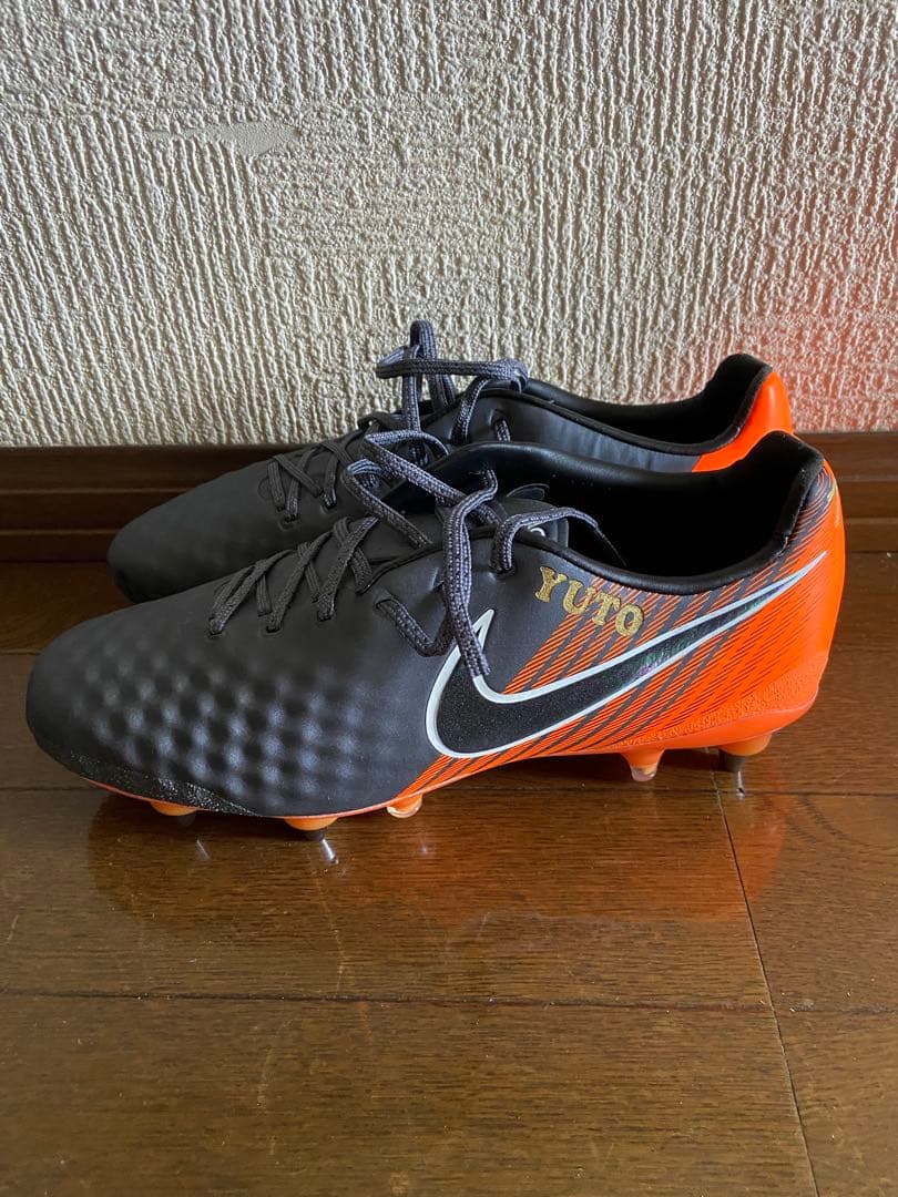 Nike マジスタ　サッカースパイク　千葉選手モデル