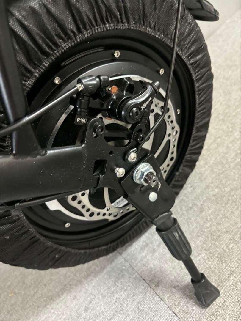 送料込み/新品/ハイスペック/折りたたみ/電動アシスト自転車/黒/ 引取割あり