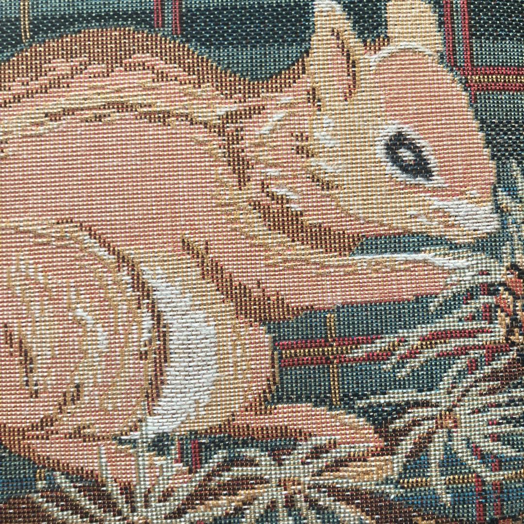 リス刺繍 フットレスト