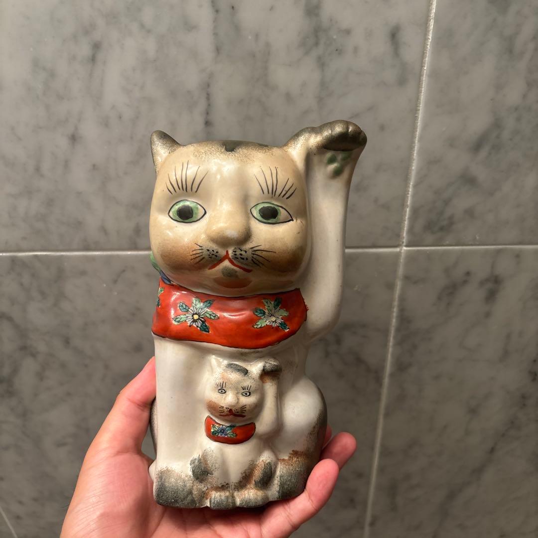 アンティーク伊万里　インパクトのあるお顔が忘れられなき親子の招き猫