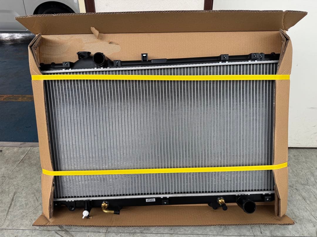 KOYORADO ラジエーター トヨタ アリスト PL010647