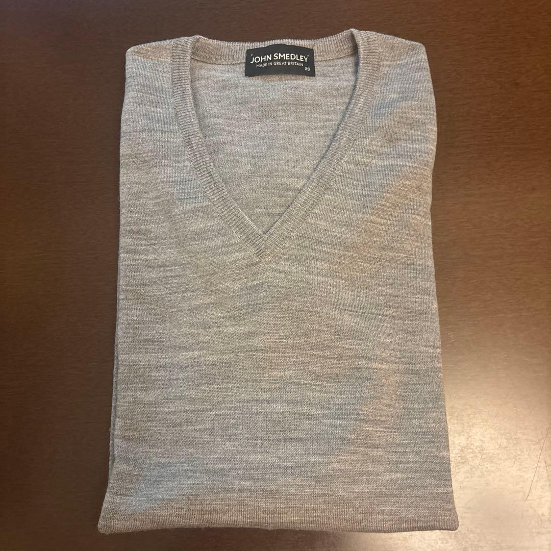 JOHN SMEDLEY ジョンスメドレー　グレー Vネックセーター （美品）