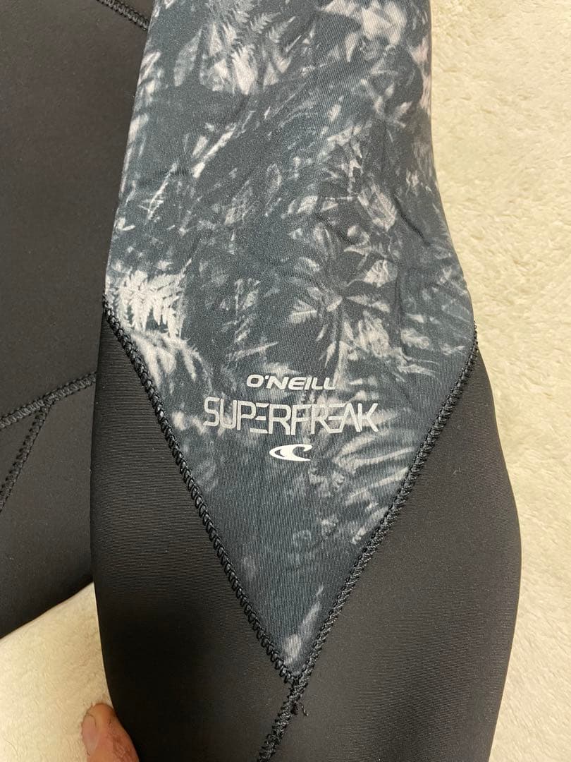フルスーツバックジップ オニールONEILL SUPERFREAK 美品Lサイズ