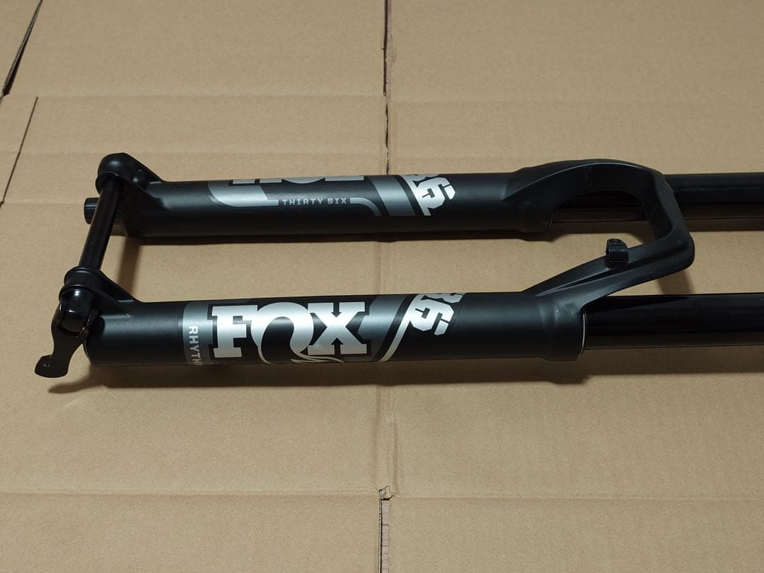 FOX 36 フロントフォーク 29・27.5インチ