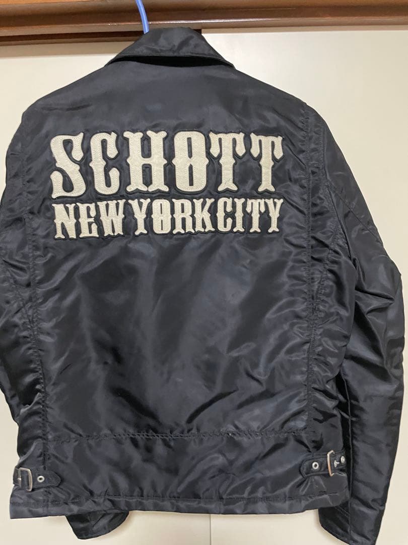 Schott ブラック ナイロンジャケット