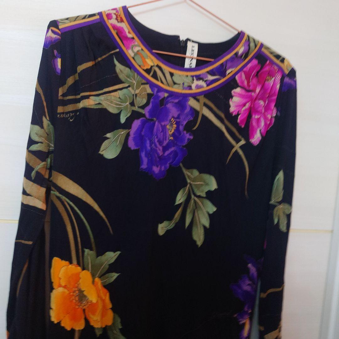 レオナール ワンピース、伊太利屋 ワンピース、エトロ ワンピース。