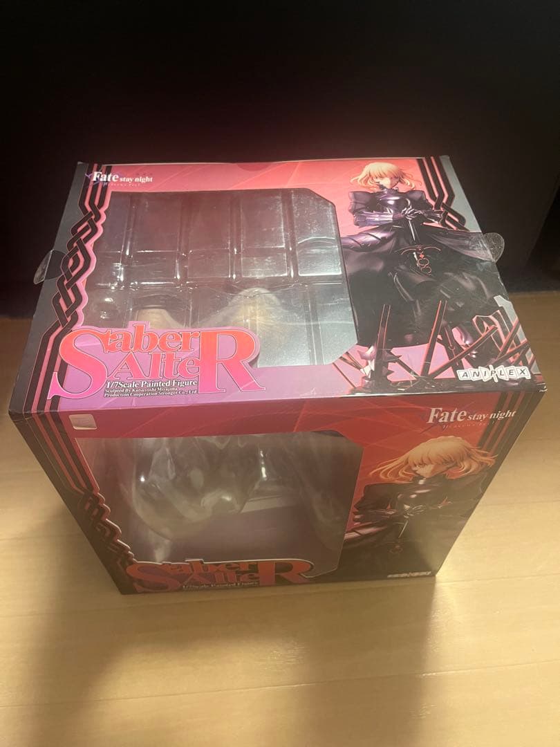 未開封　fateフィギュアFate stay night セイバーオルタ