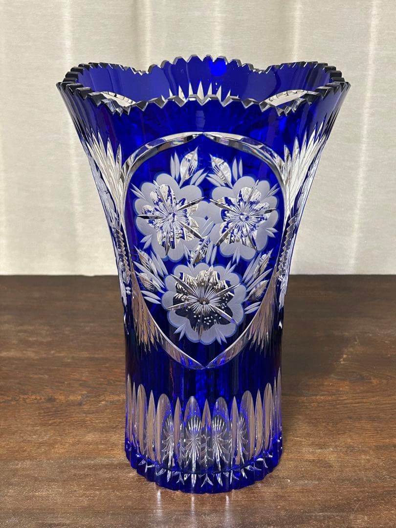 ドレスデン　クリスタル　花瓶　花入