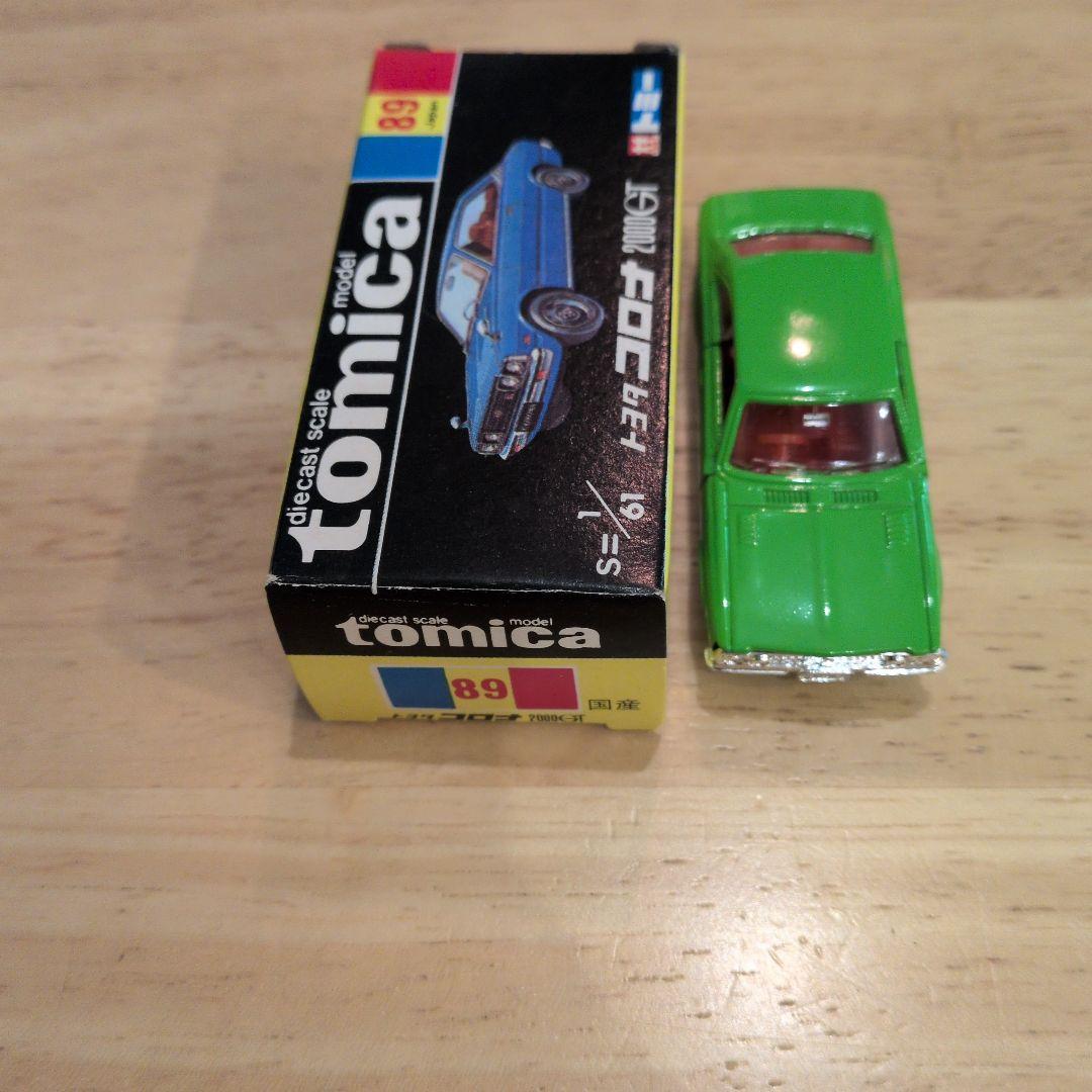 トミカ　黒箱89 トヨタコロナ2000GT