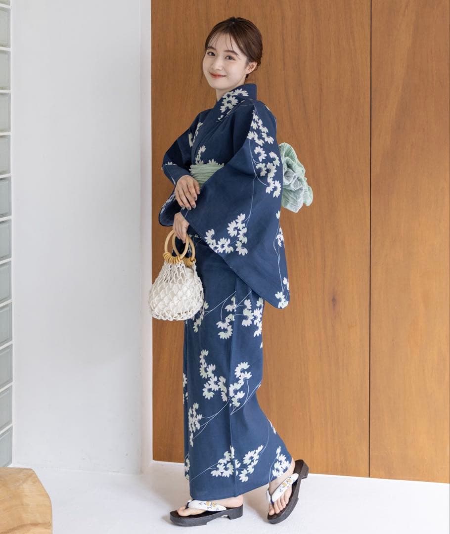 ゆかた館グレース ネイビー花柄浴衣・帯セット