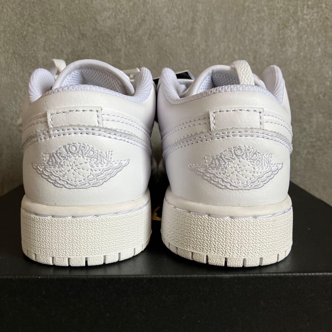 未使用　AIR JORDAN １LOW GS キッズ　23cm ホワイト