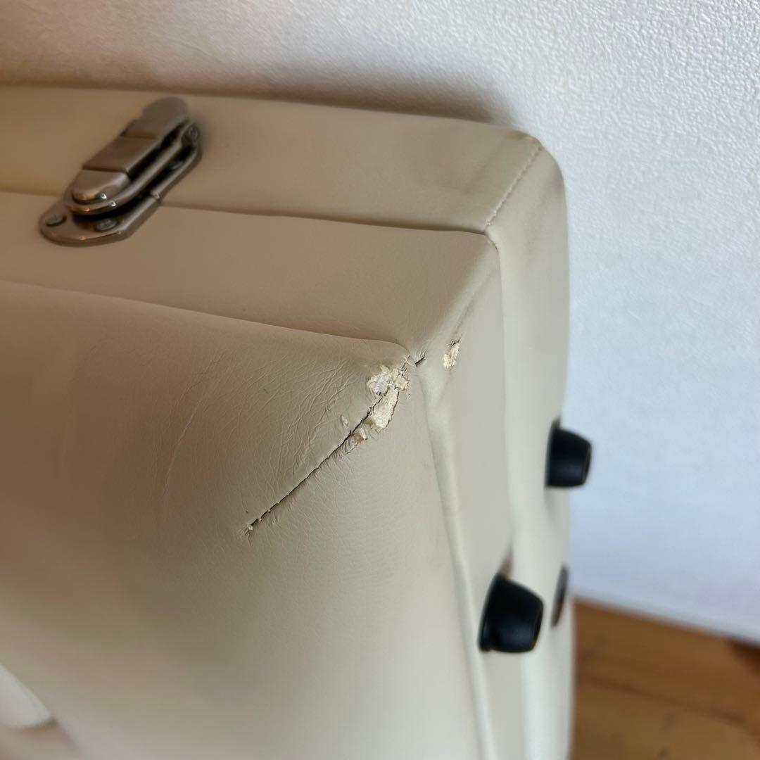 ★ETBELLA 折りたたみ マッサージベッド ★