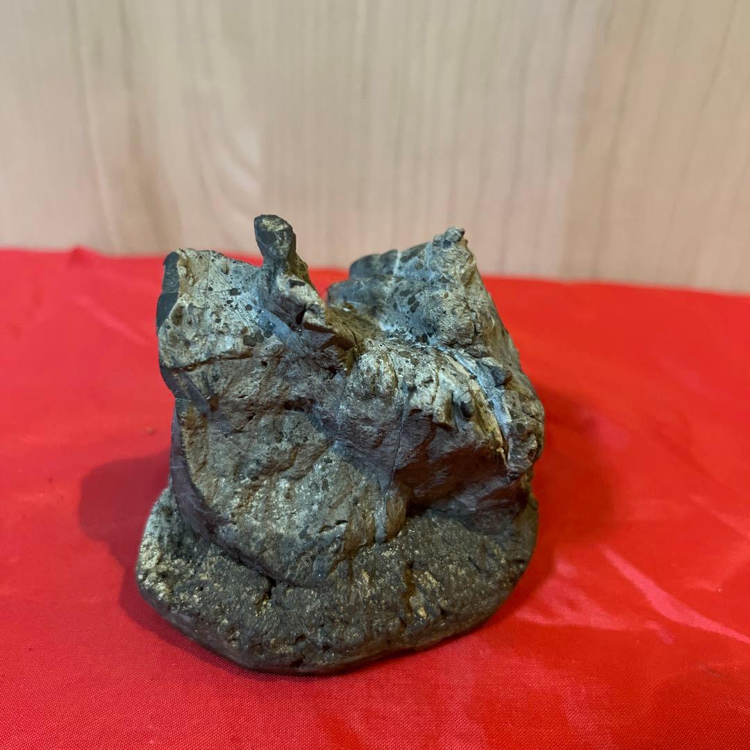 【和歌山古谷石】自然石 盆石　鑑賞石　置物　天然石 原石　滝