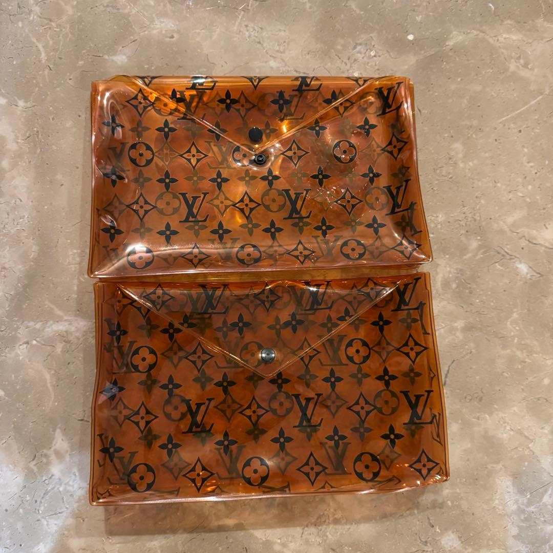 ルイヴィトン　水着