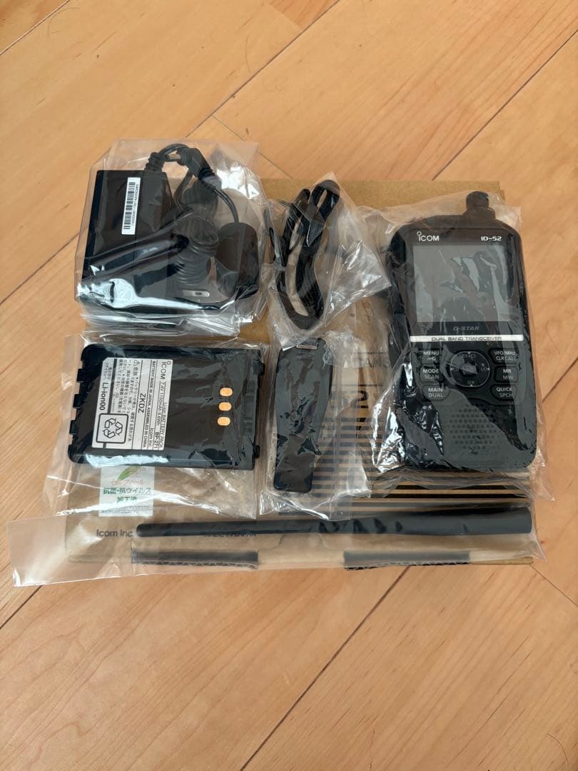 五*味様 ICOM ID-52 エアバンドスペシャル　トランシーバー