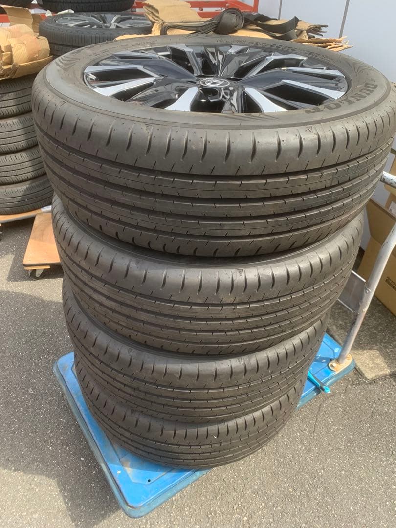 鳩　40系アルファード エグゼクティブ　タイヤホイール４本セット