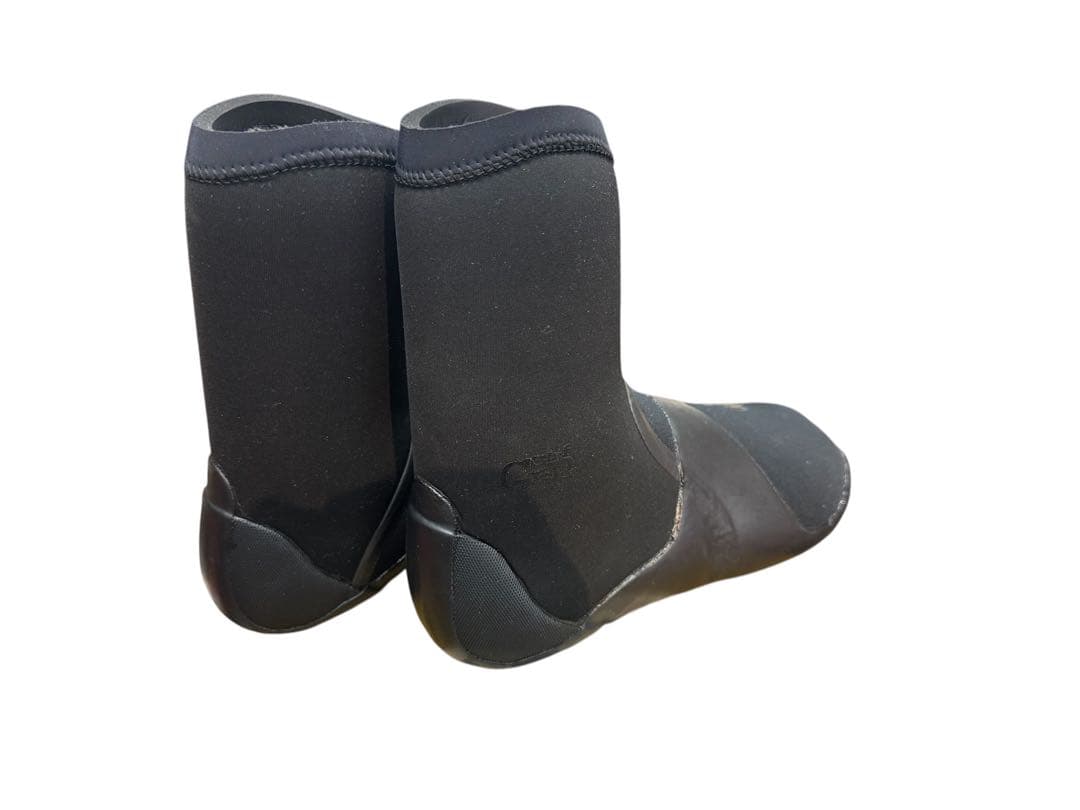 surf gripサーフィン用ブーツ THE BOOTIES