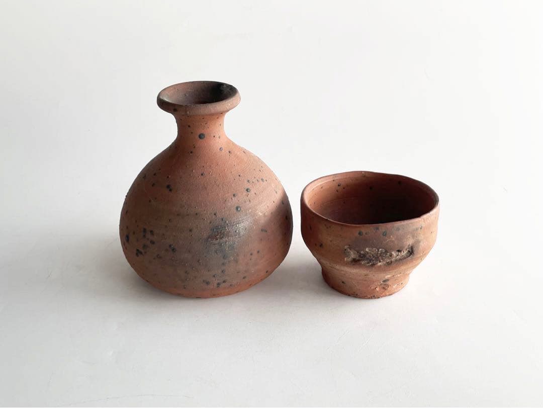 陶芸家　中川伊作　南蛮　徳利　盃揃　酒器　酒盃　ぐい呑　知花窯　國吉清尚