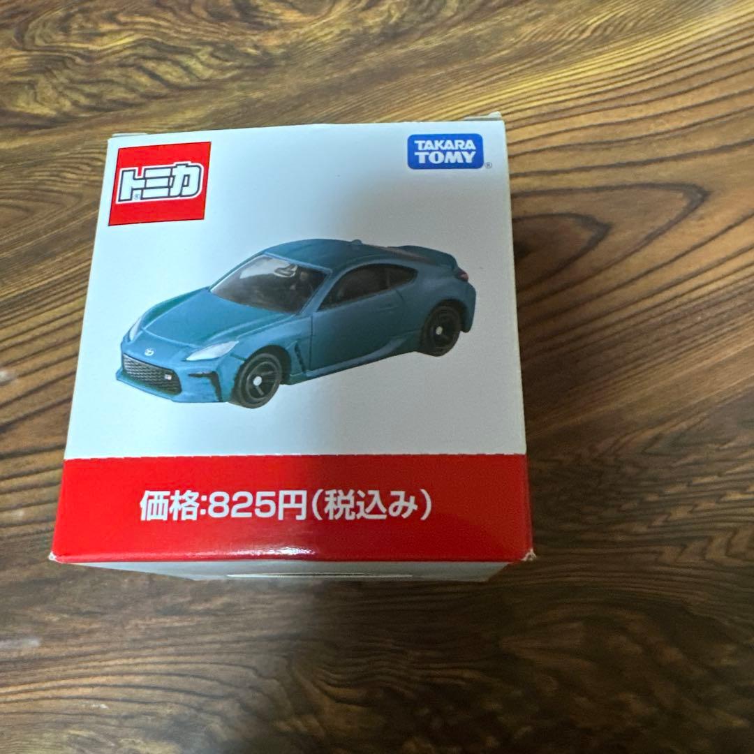 トミカプレミアムまとめ売りとおまけ付き