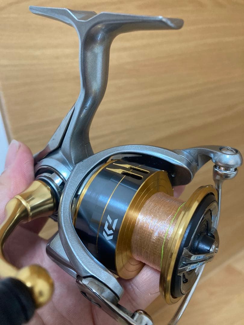 美品　ダイワ　18フリームス　LT 3000D-C