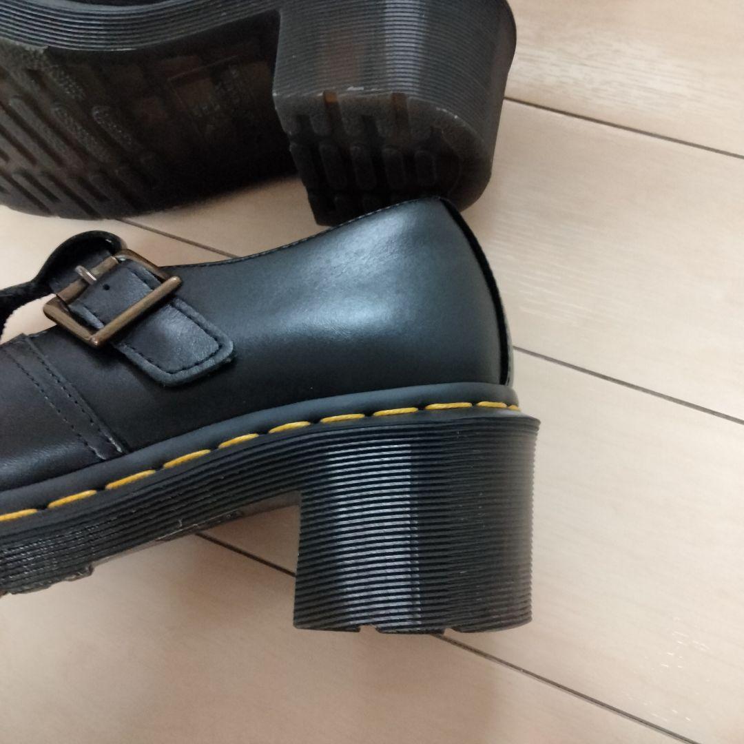美品Dr. Martens 黒 ヒールブーツ ブーティー24cm　Tバー