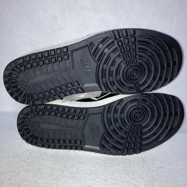 エアジョーダン1 ロー ゴルフ シャドウ 灰色 黒 白 29cm 箱付き