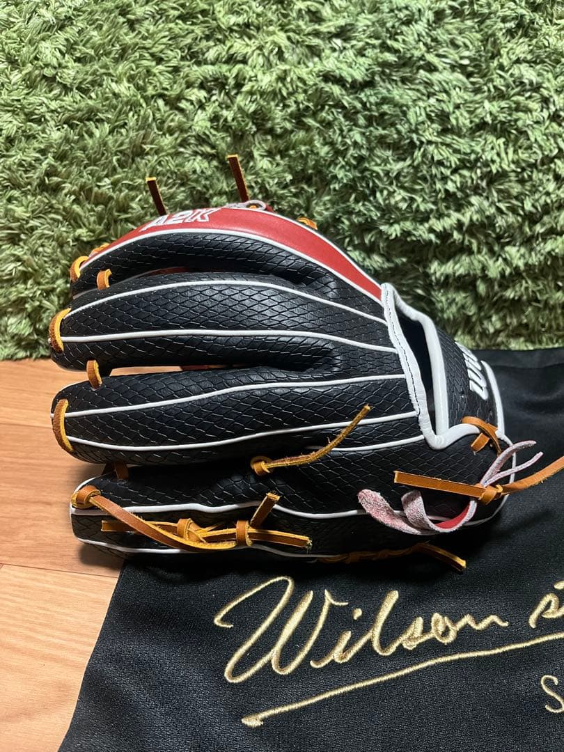 美品限定品Wilson A2K 1786 硬式内野手用グラブ ブラック×ブリック