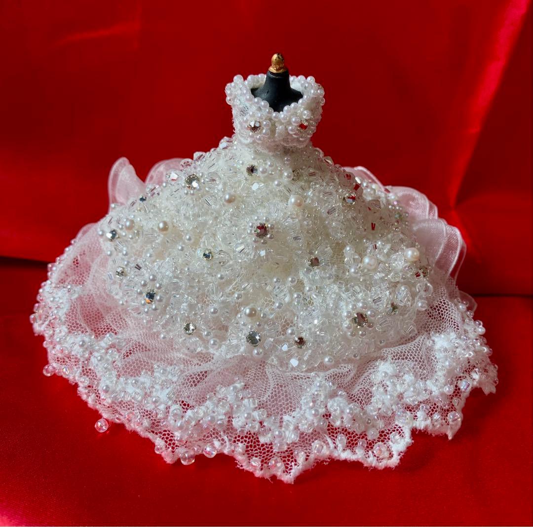ミニチュア　ウェディングドレス　キラキラ　可愛い　インテリア