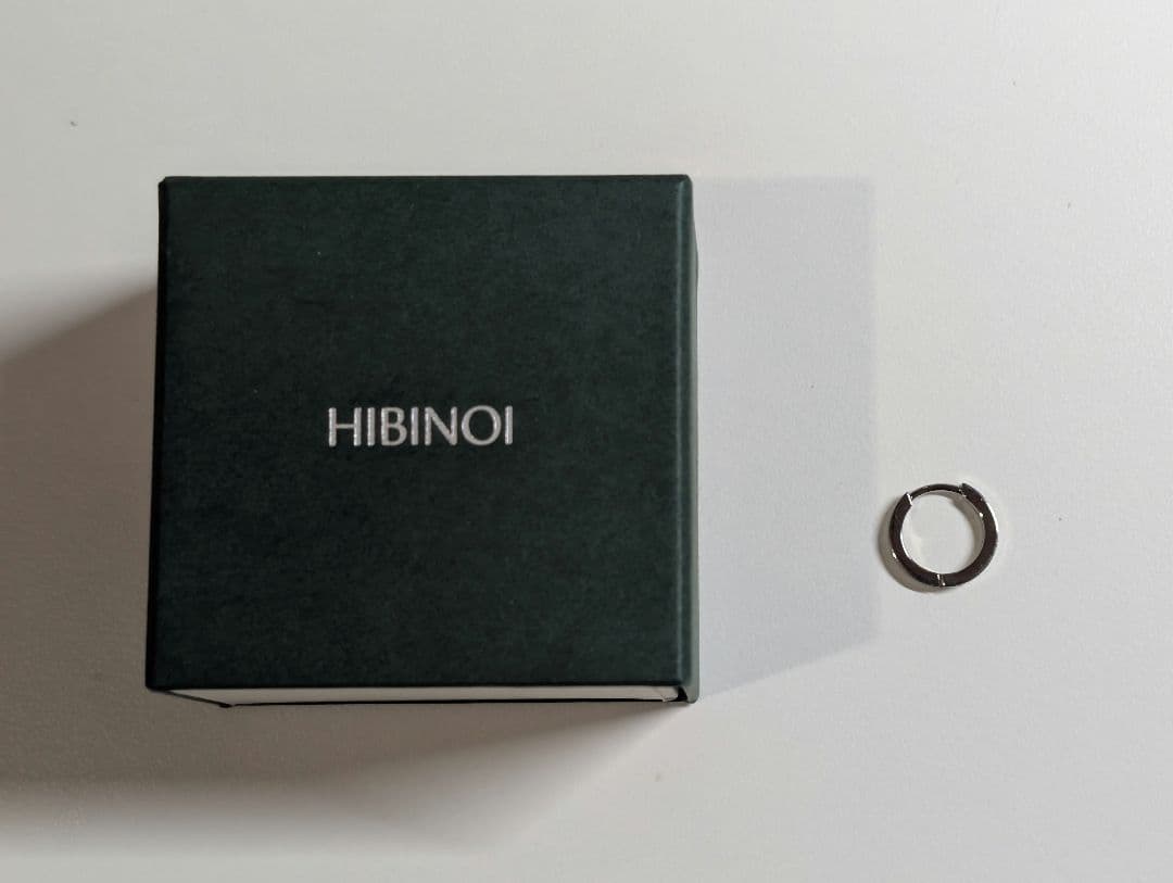 HIBINOI チタンピアス 片方