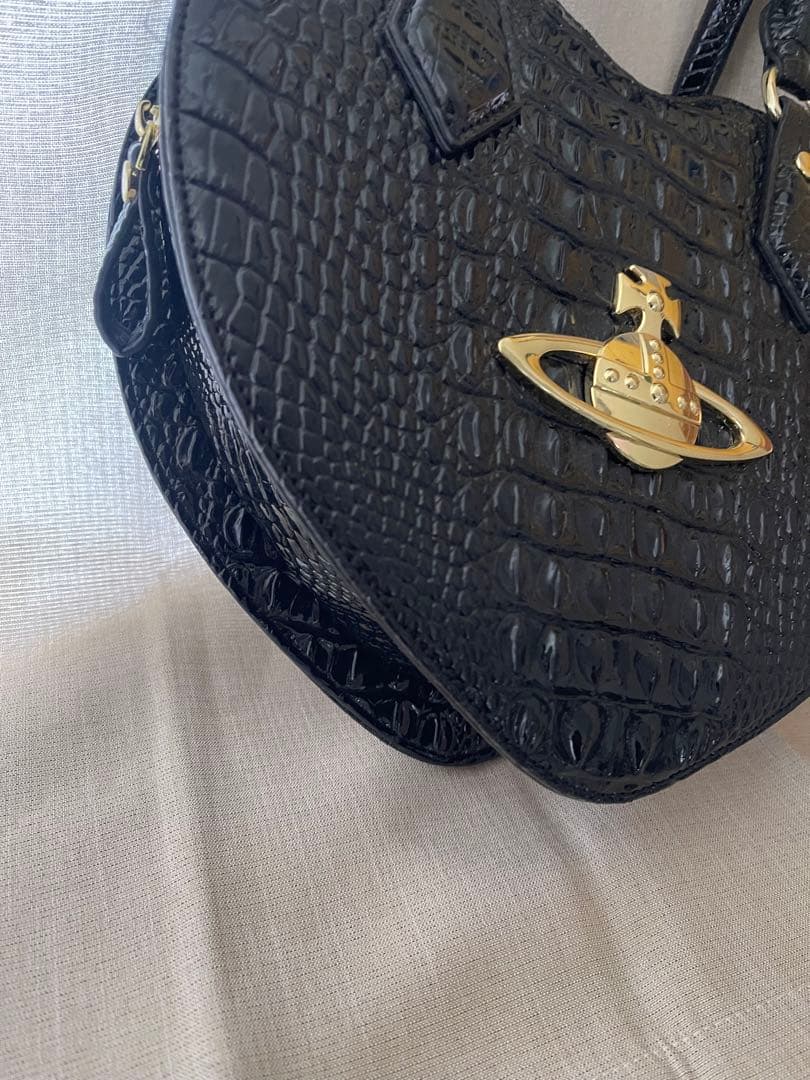 Vivienne Westwood ハート型ハンドバッグ　2wayショルダー美品
