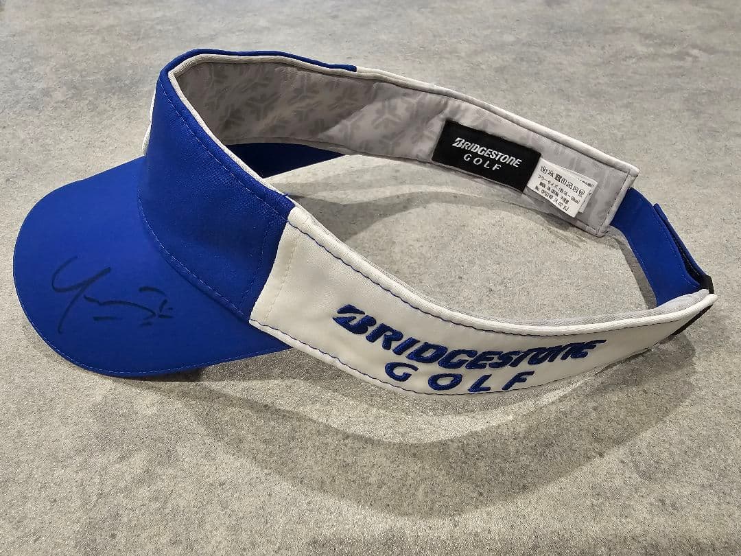 ブリヂストン 吉田優利プロ サイン入り バイザー