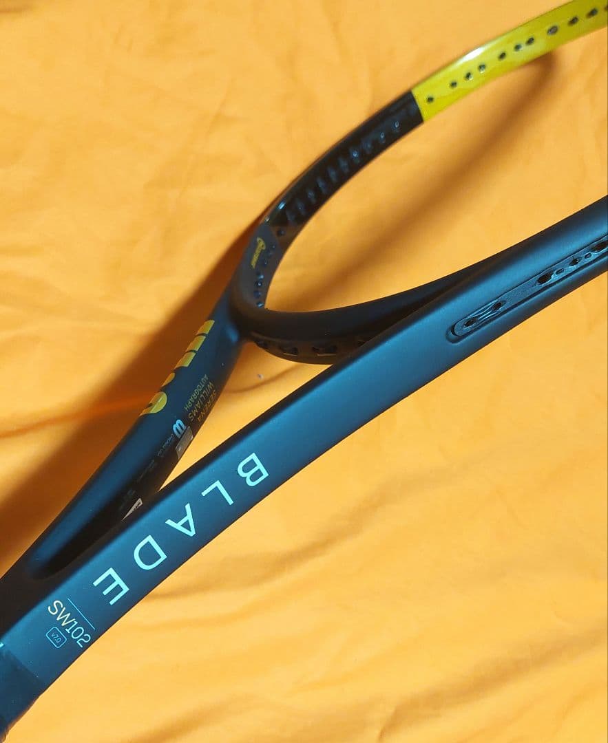 レア　Wilson　ブレードSW102 セリーナウイリアムズ　ラケット