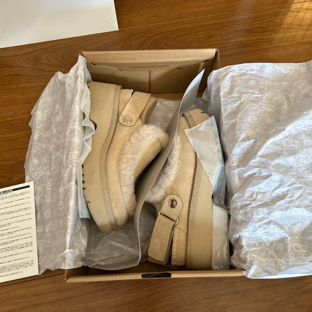 UGG W ESMEE CLOG / 22センチ　新作