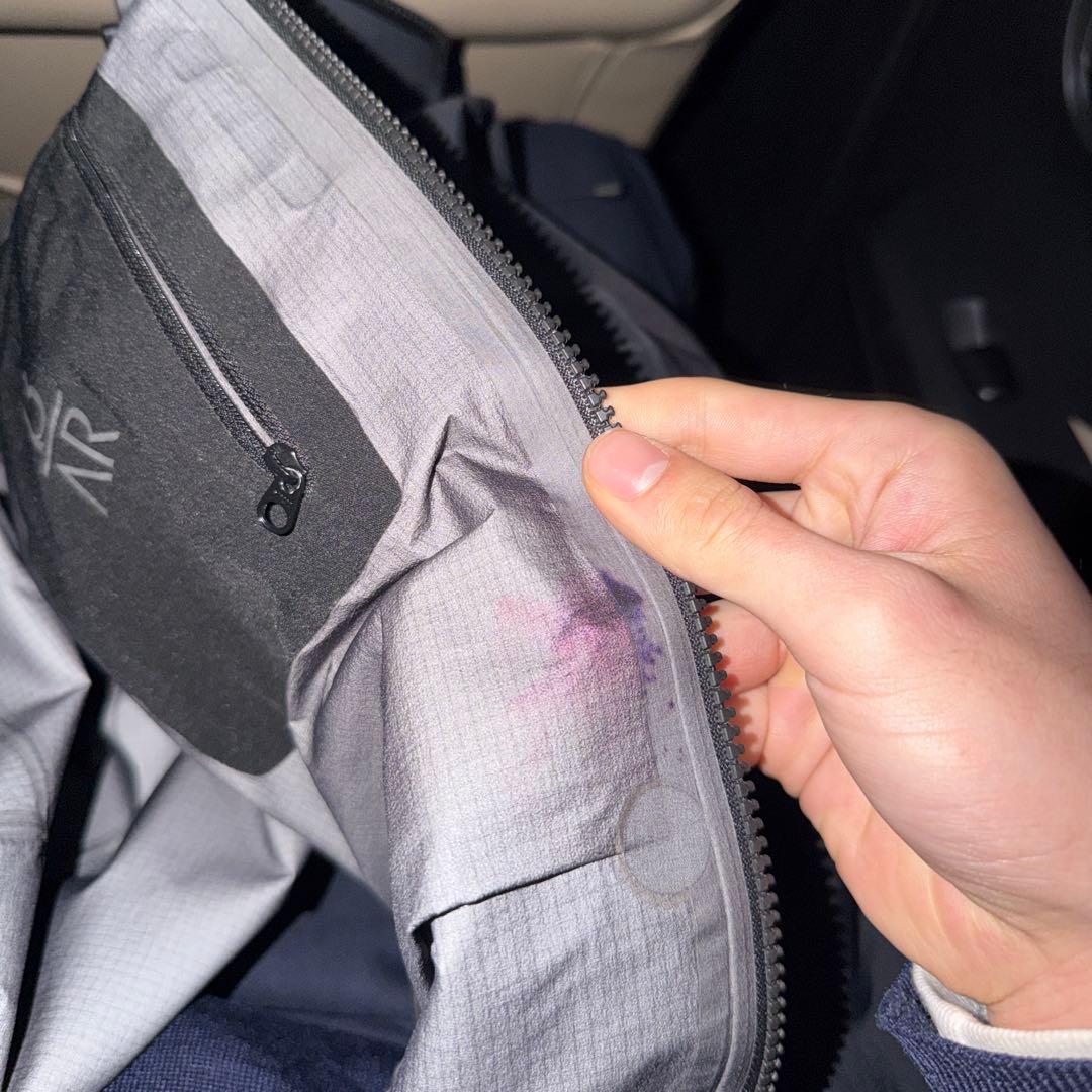 ブ*ー様 ARC'TERYX ブラックナイロンジャケット ベータ AR　アーク