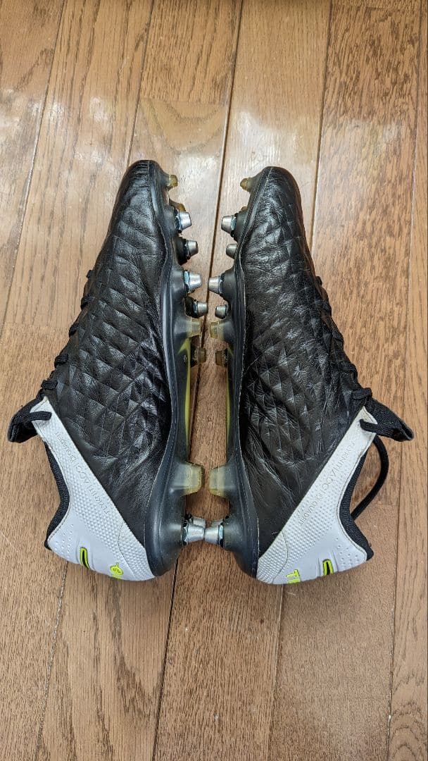 ナイキ ティエンポレジェンド8 SG ACC　サッカースパイク　NIKE