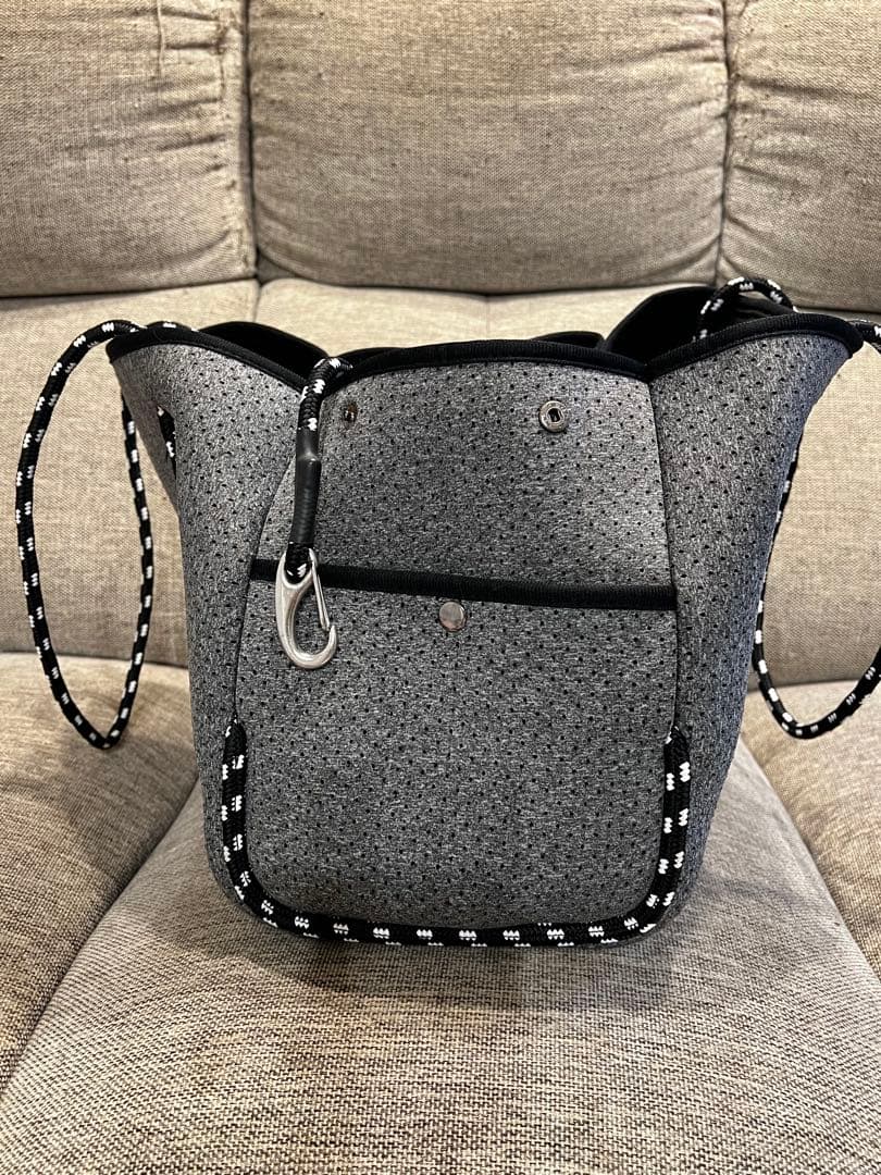 BESTIE PET ペットキャリー ペットバッグ ショルダーバック 犬