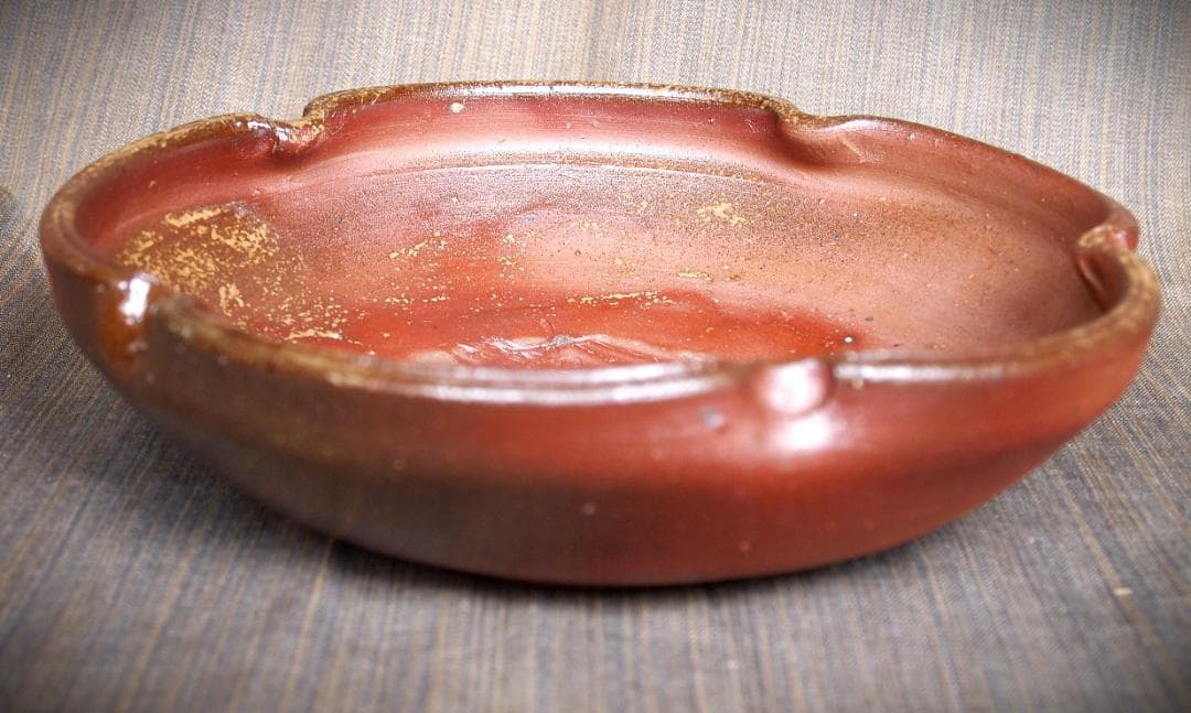 人気作家★藤原喜久代【師：辻清明】備前梅鉢（２３，５ｃｍ）★緋襷★共箱