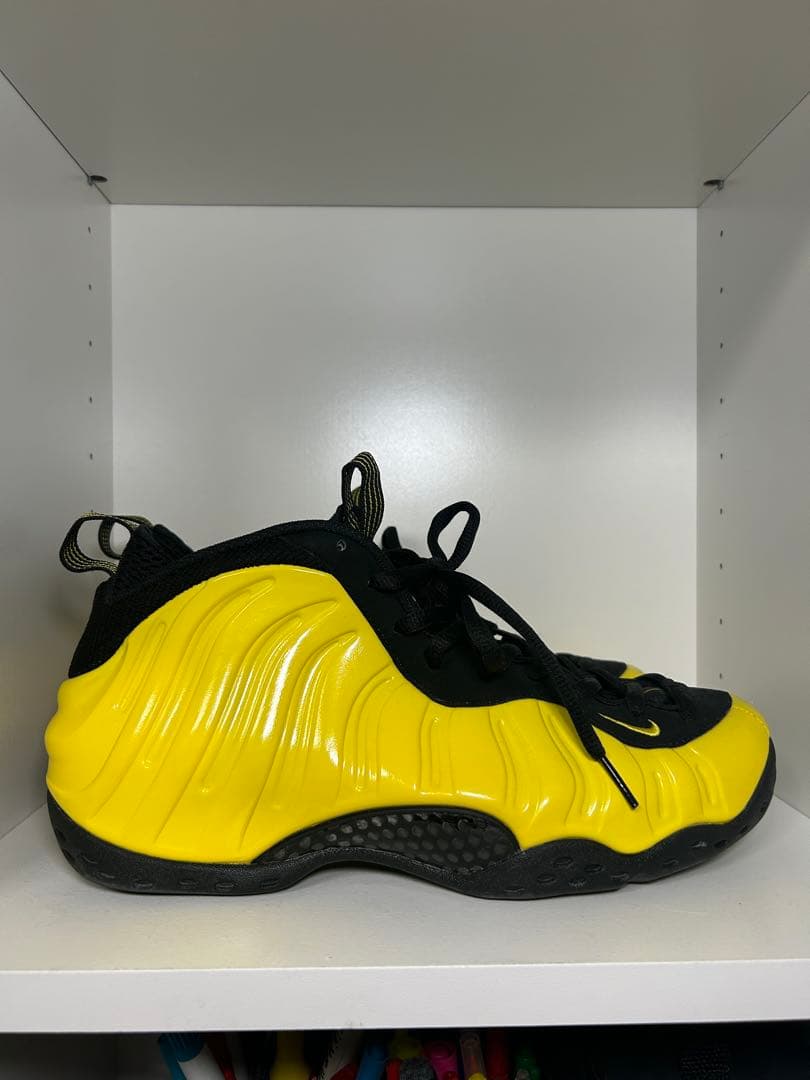 Nike Foamposite イエロー　ウータンクラン