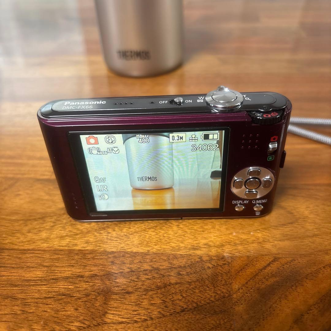 デジカメ　Panasonic DMC-FX66