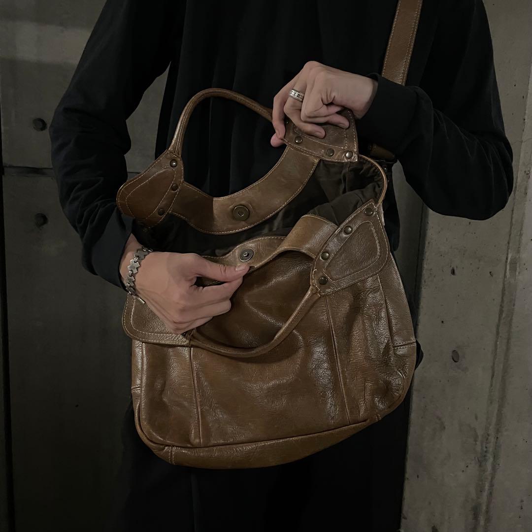 Y2K グランジ スタッズ 本革レザー ショルダーバッグ アーカイブ ギミック