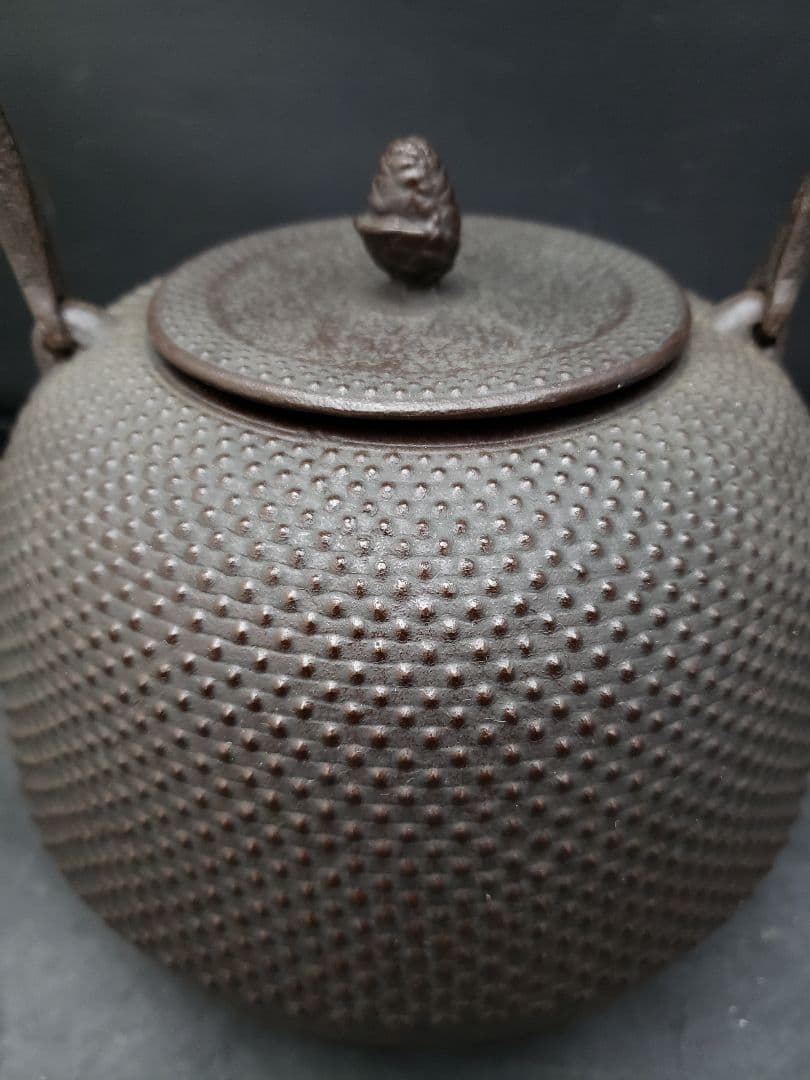 南部鉄瓶　照光堂　南部鉄器　あられ