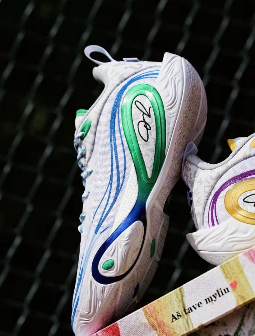 リーニン WOW The Dlo1 キャリア US 10.5 フォロー割