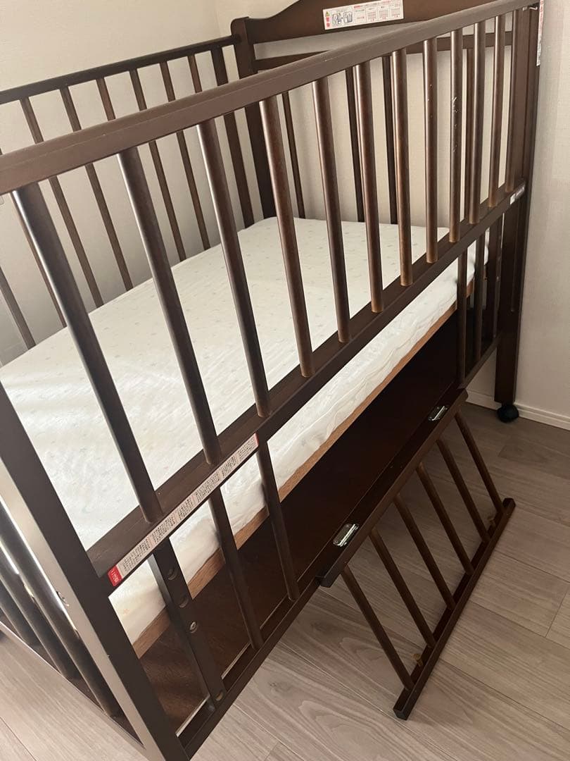 サワベビー　ベビーベッド　スノコ70cm×120cm+ベビー敷布団